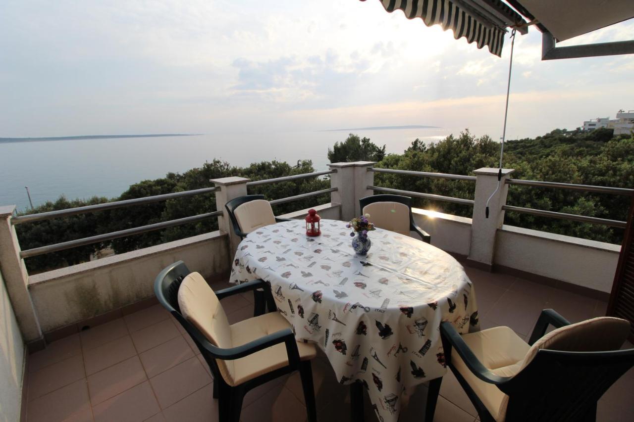 Apartments By The Sea Mandre, Pag - 6284 كولان المظهر الخارجي الصورة
