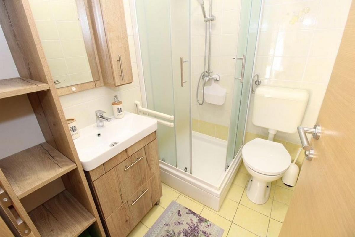 Apartments By The Sea Mandre, Pag - 6284 كولان المظهر الخارجي الصورة